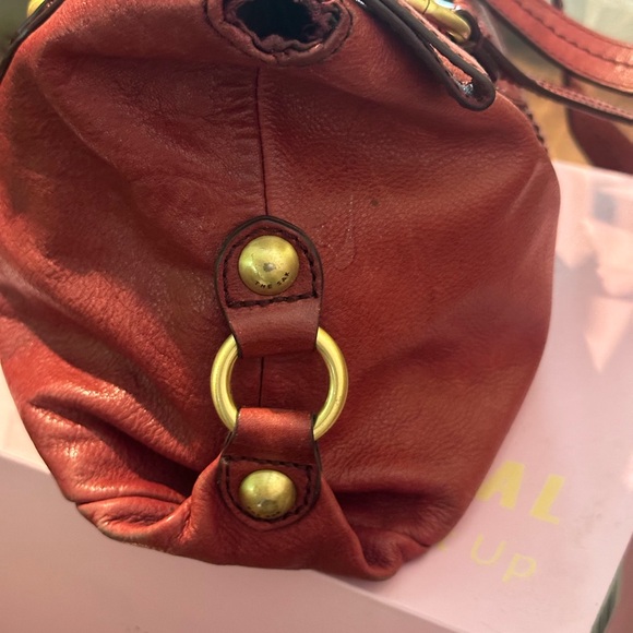 The Sak 100% Leather  Over The Shoulder Purse Hand Bag Red Center Zipper - Picture 3 of 12